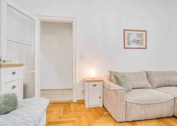 Charming Downtown Appartement